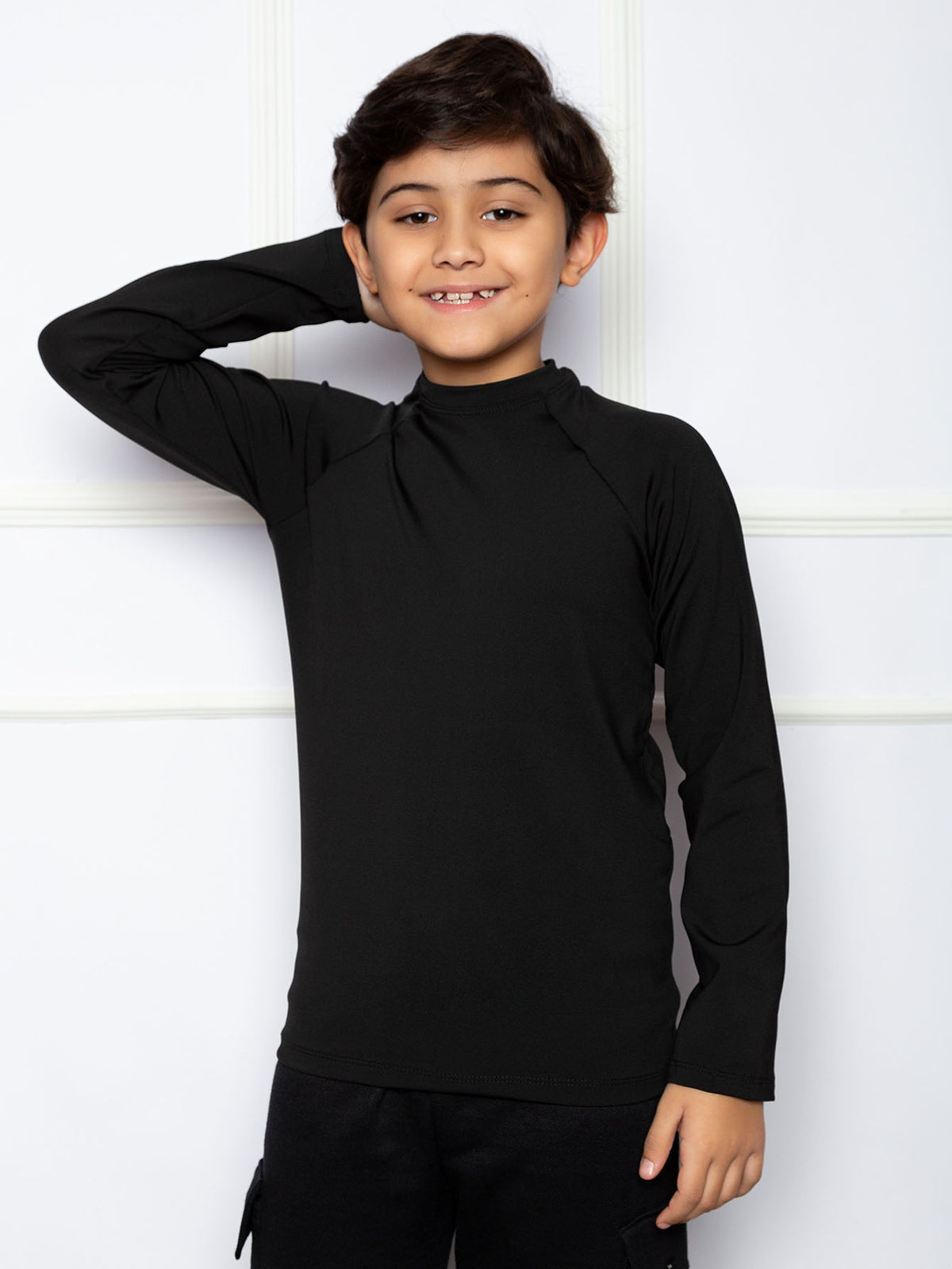 Camiseta Suplex Peluciado Preto Blusa de Frio Infantil Térmica Segunda Pele Unissex